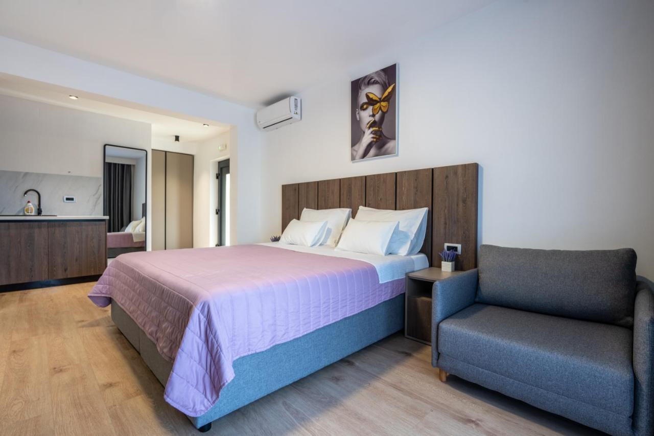 נאום Villa Golden מראה חיצוני תמונה