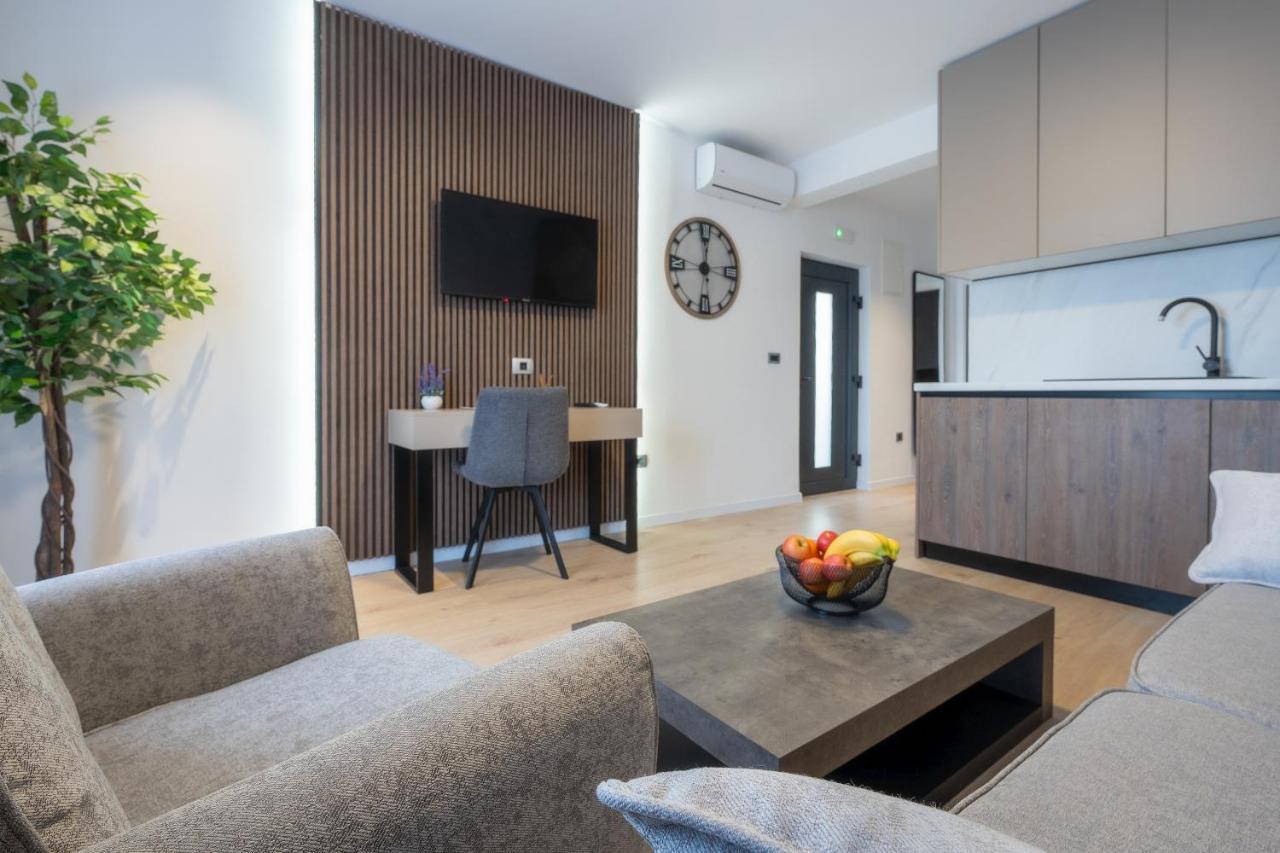 נאום Villa Golden מראה חיצוני תמונה